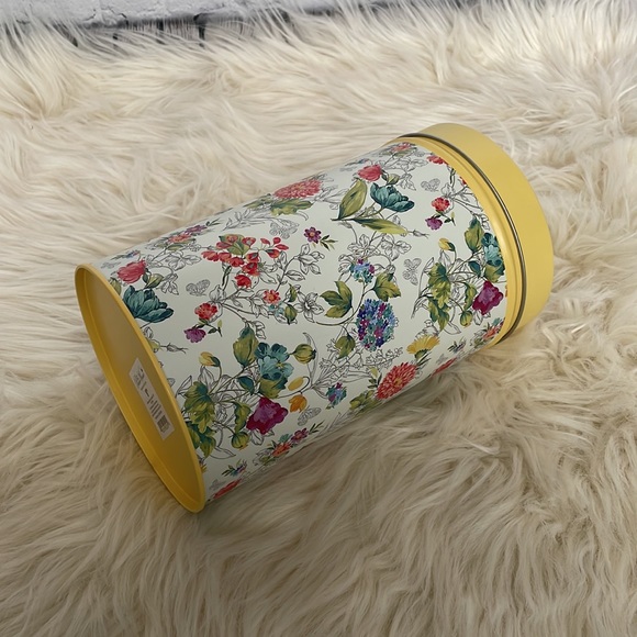 The Pioneer Woman Metal Can - Picture 3 of 5